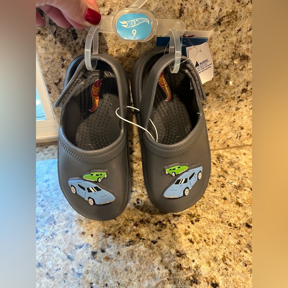 Hot Wheels Kids' Grey Car Crocs Water Shoes